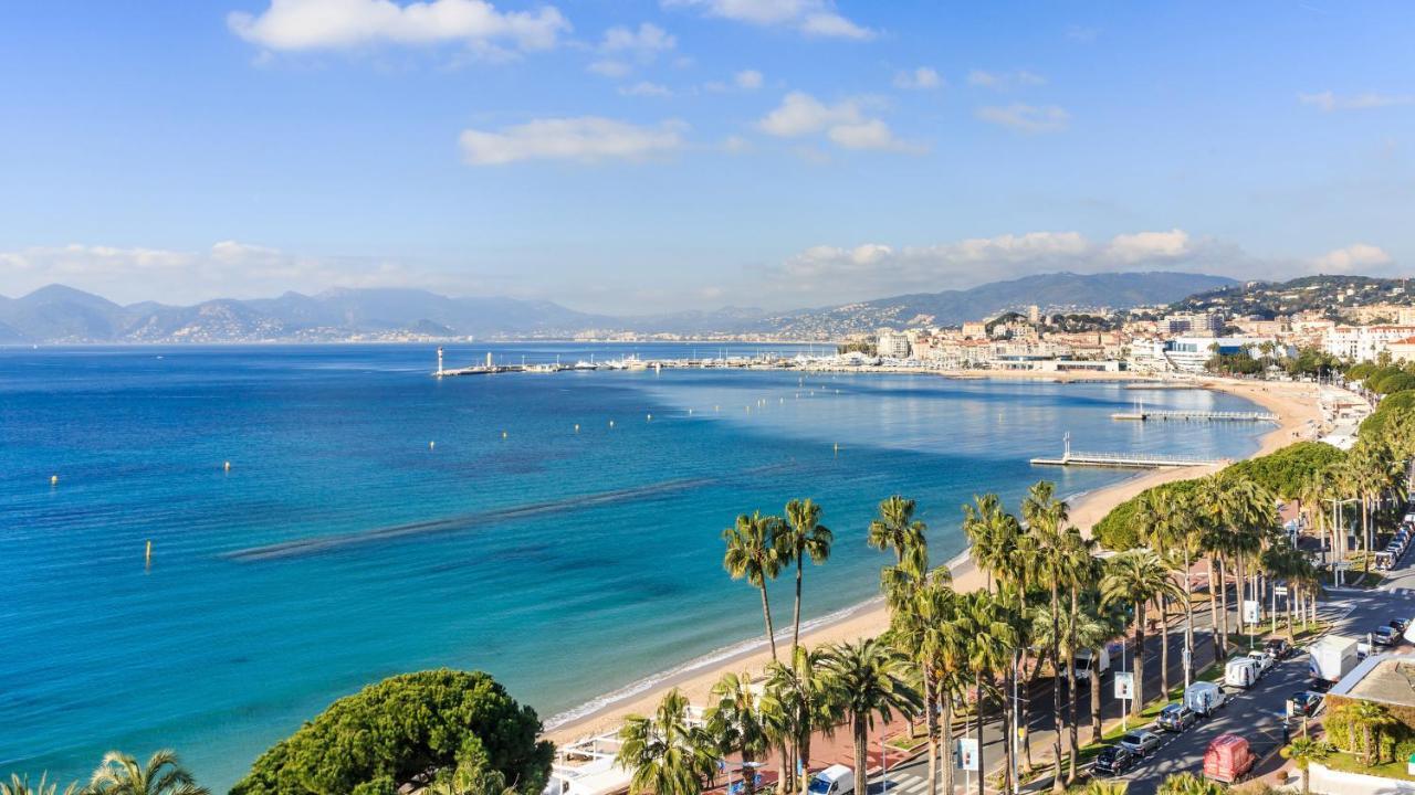 Carlton Cannes, A Regent Hotel Exterior photo